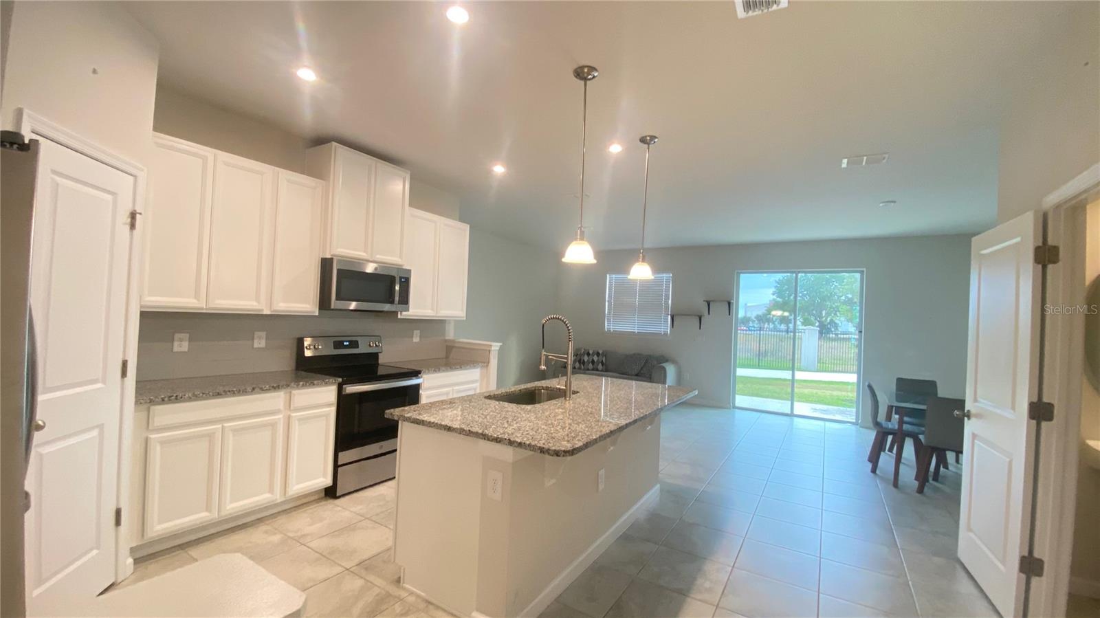 Image 6 of 28 For 2690 Pleasant Cypress Circle