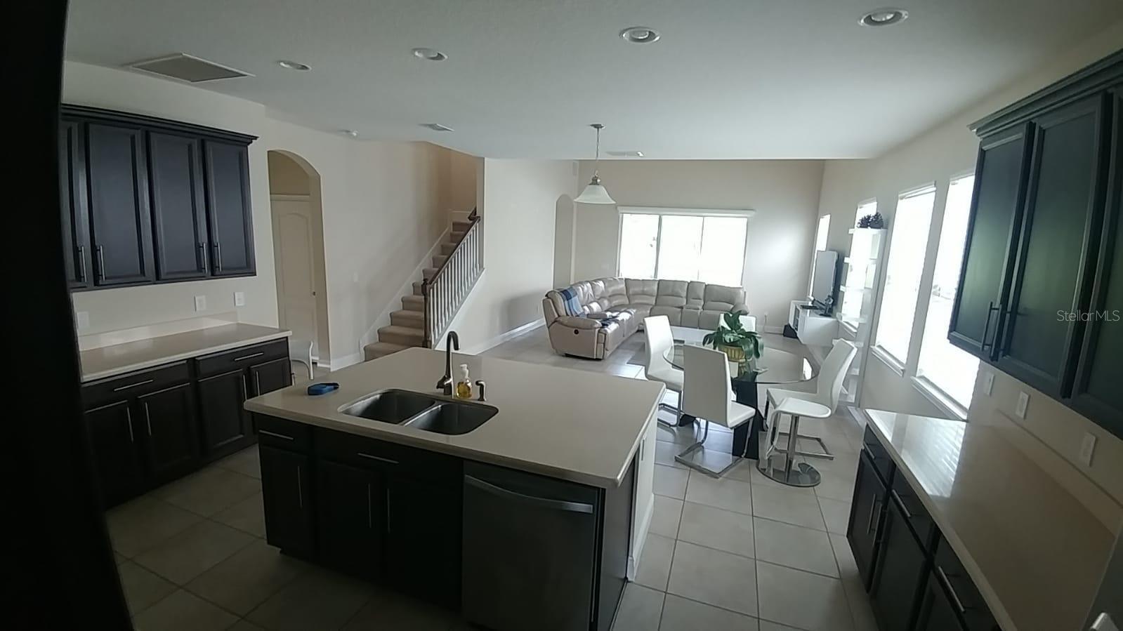 Image 6 of 24 For 12867 Woodmere Close Drive