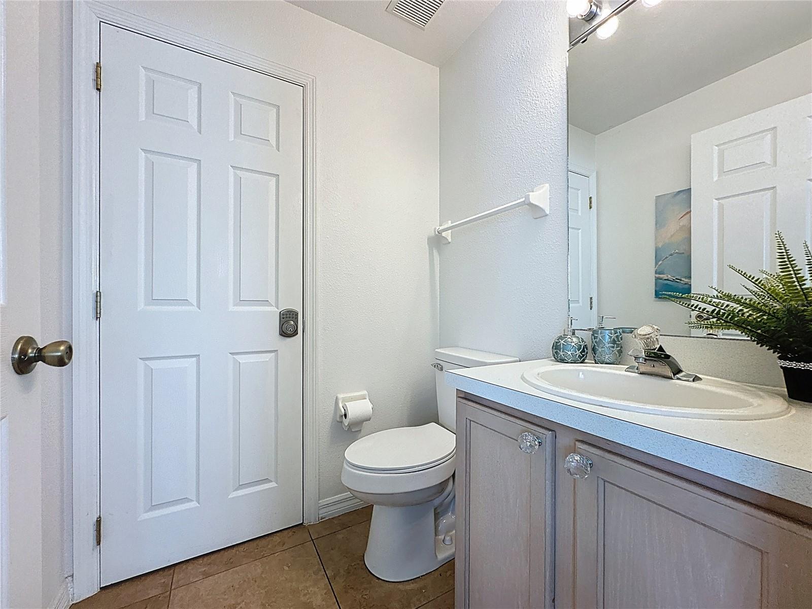 Image 29 of 56 For 2408 Saint Augustine Boulevard
