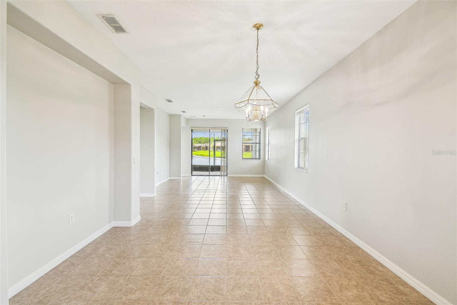 Image 6 of 58 For 829 Grand Canal Drive
