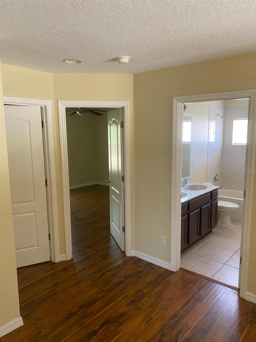 Image 22 of 49 For 3740 Moon Dancer Place