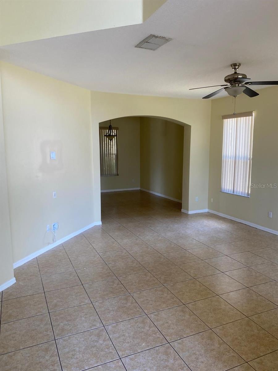 Image 42 of 49 For 3740 Moon Dancer Place