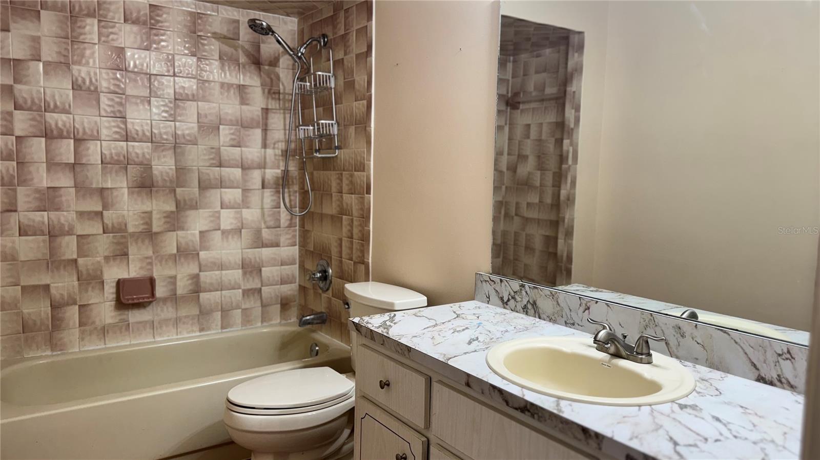Image 13 of 21 For 804 Wildwood Circle