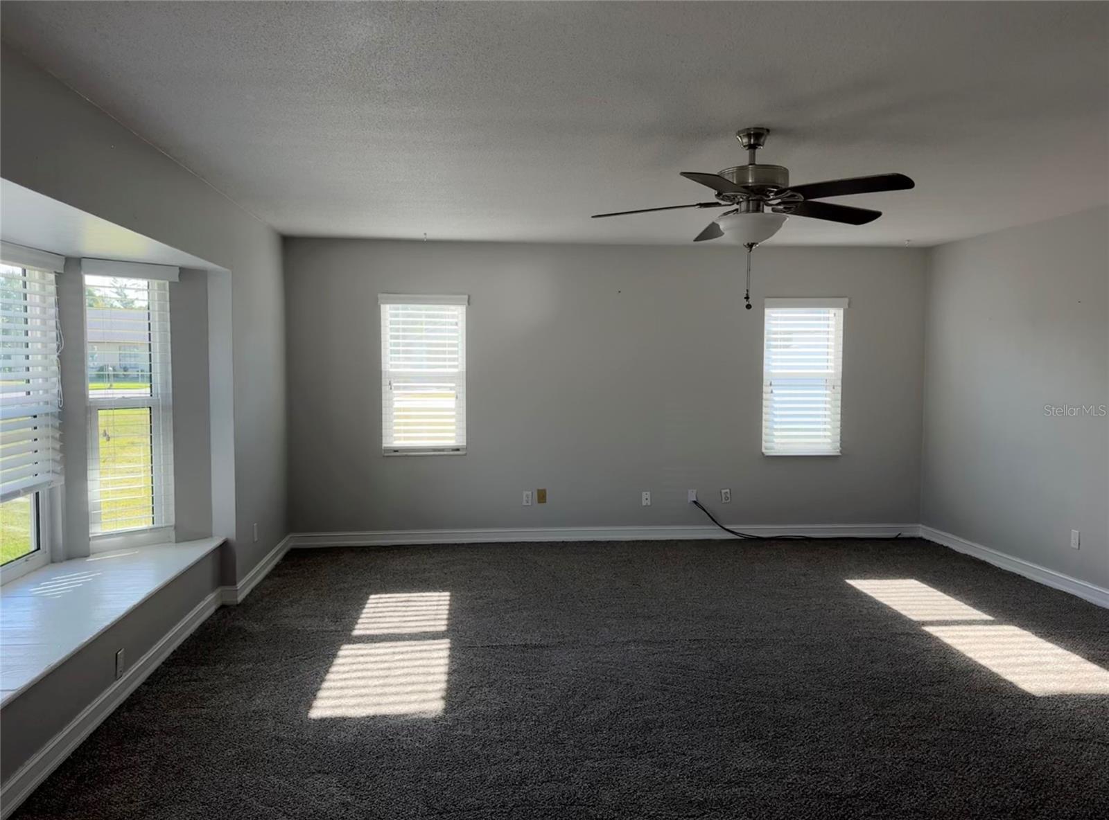 Image 3 of 21 For 804 Wildwood Circle