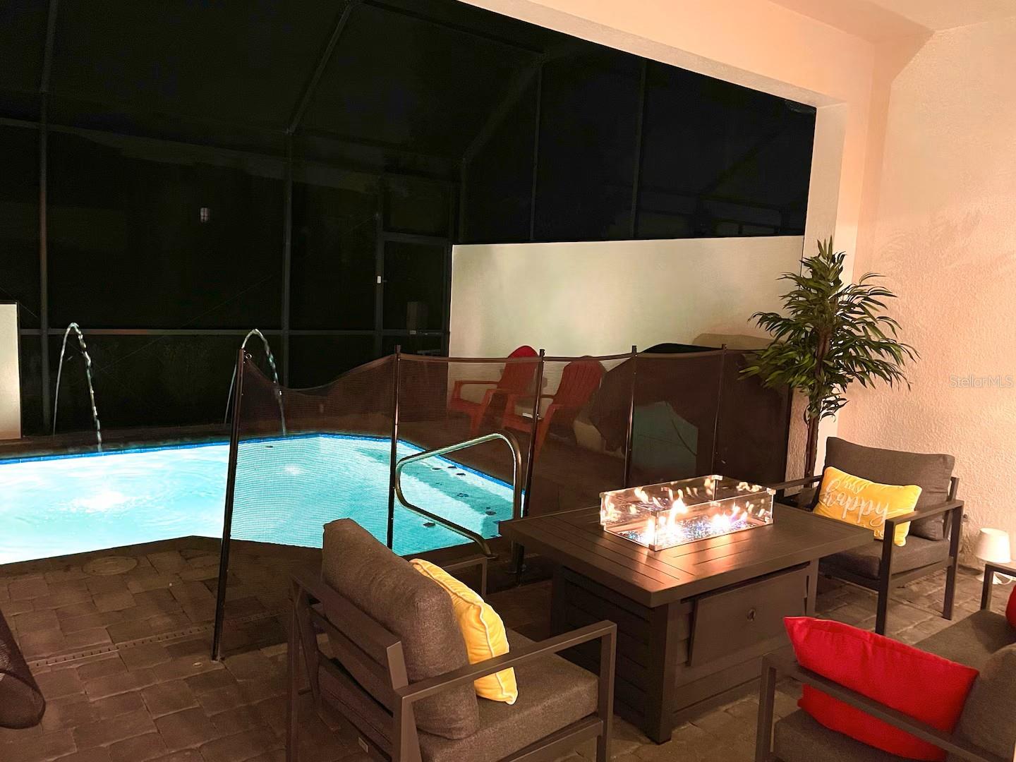 Image 24 of 41 For 313 Captiva Drive