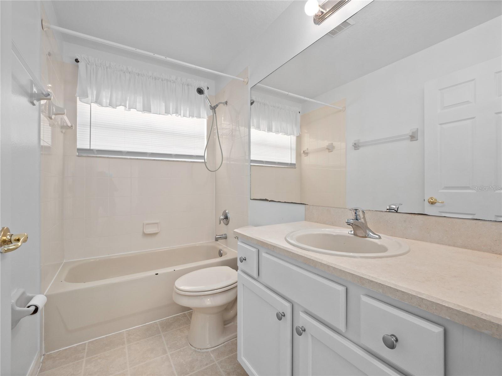 Image 17 of 53 For 4633 Huron Bay Circle