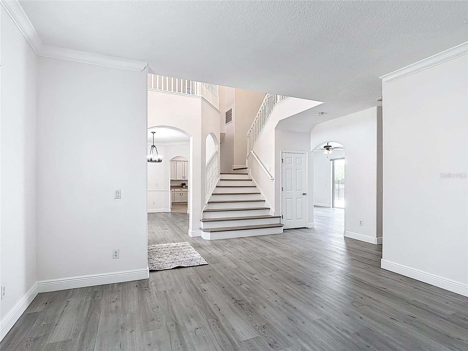 Image 10 of 92 For 14603 Cableshire Way