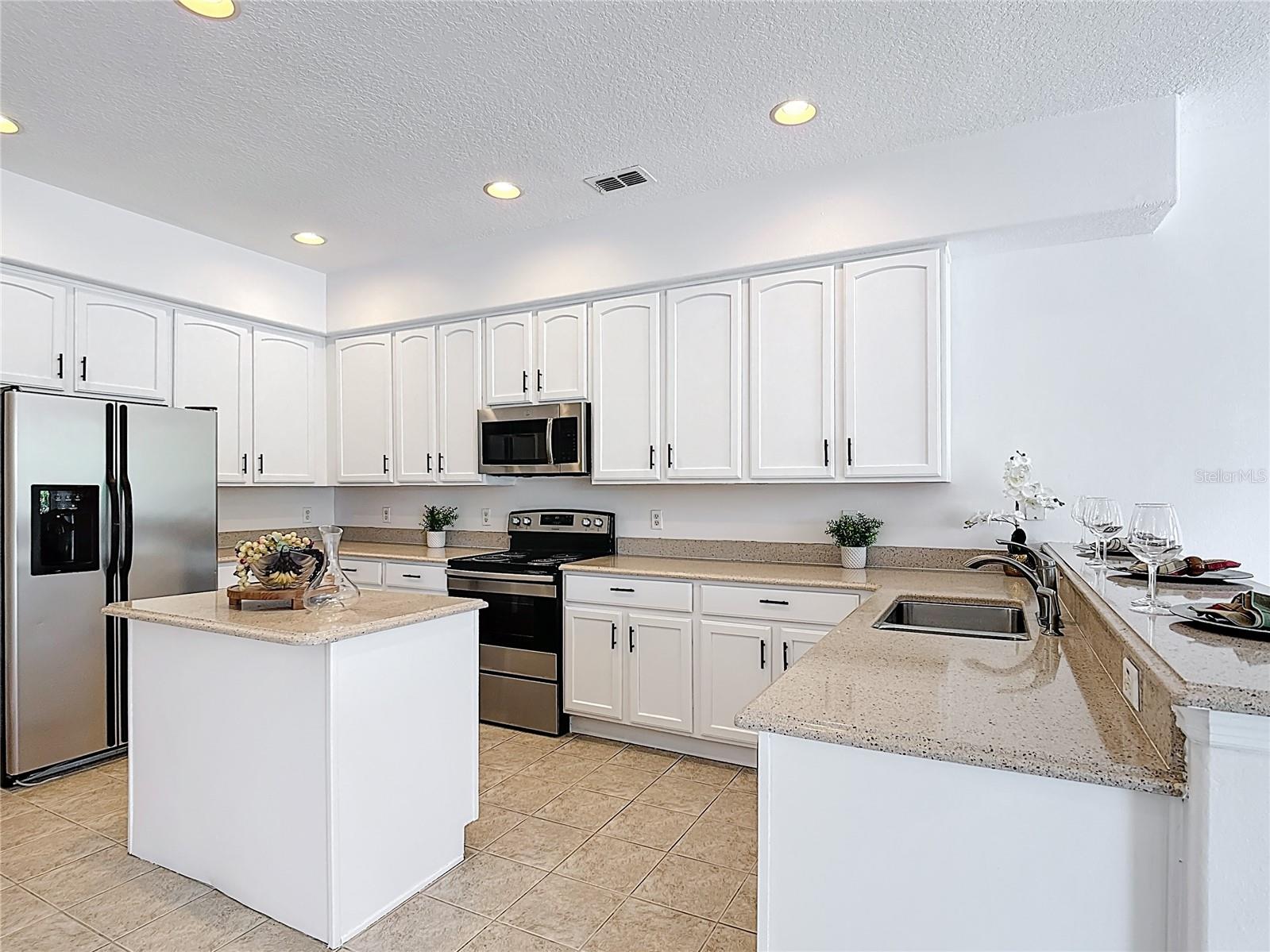 Image 19 of 92 For 14603 Cableshire Way