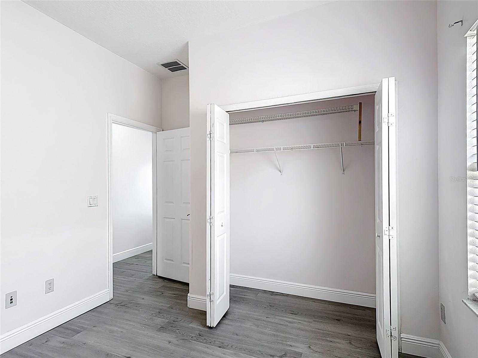 Image 26 of 92 For 14603 Cableshire Way