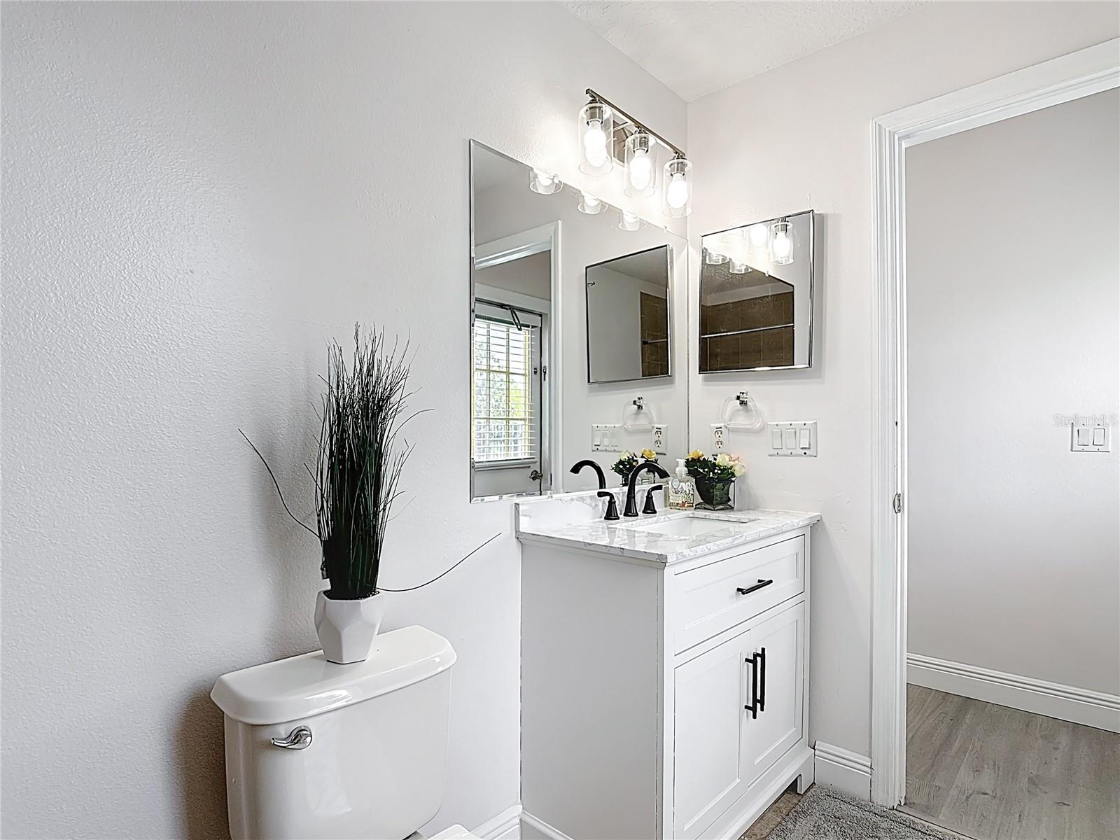 Image 28 of 92 For 14603 Cableshire Way