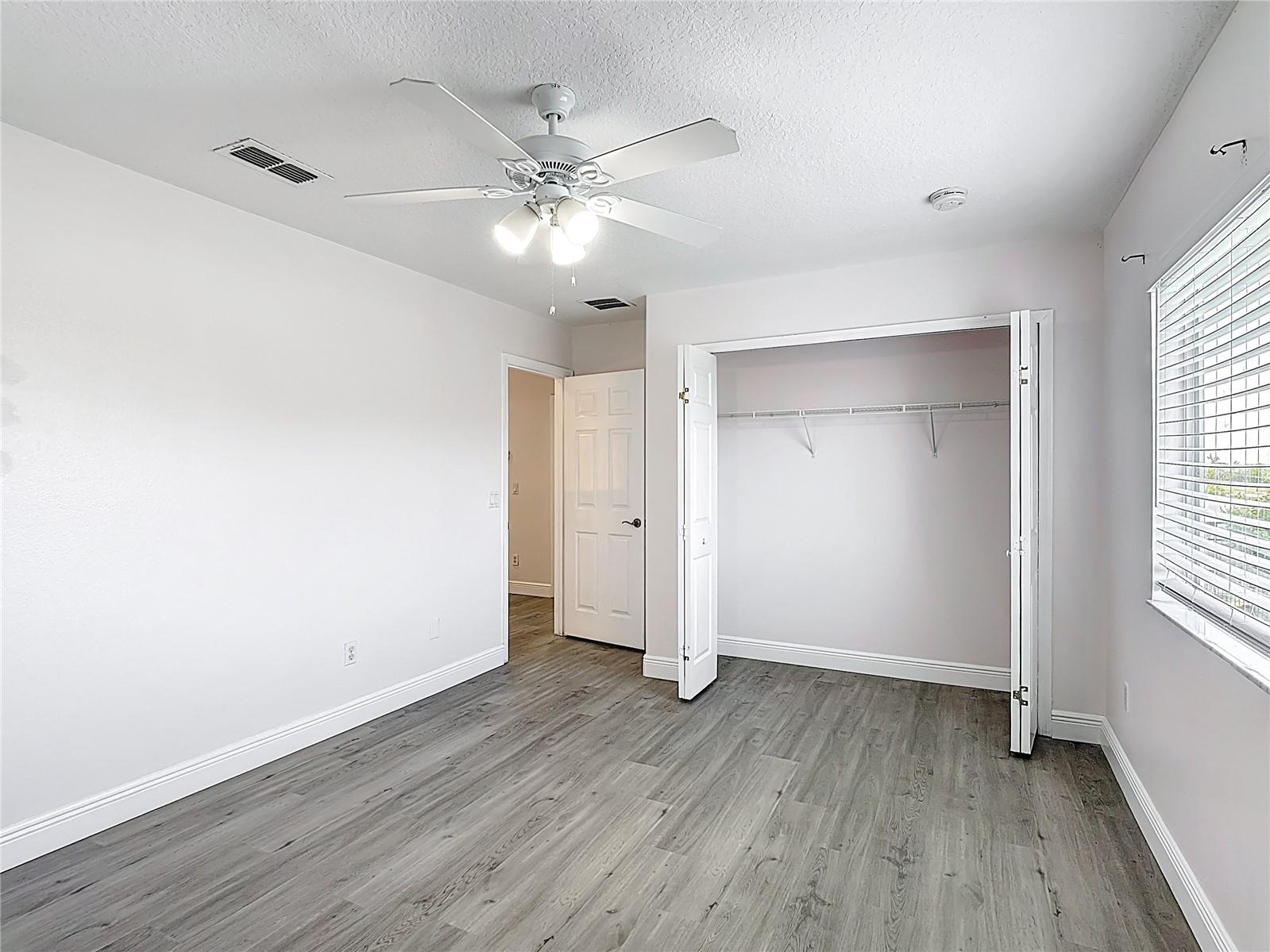 Image 43 of 92 For 14603 Cableshire Way