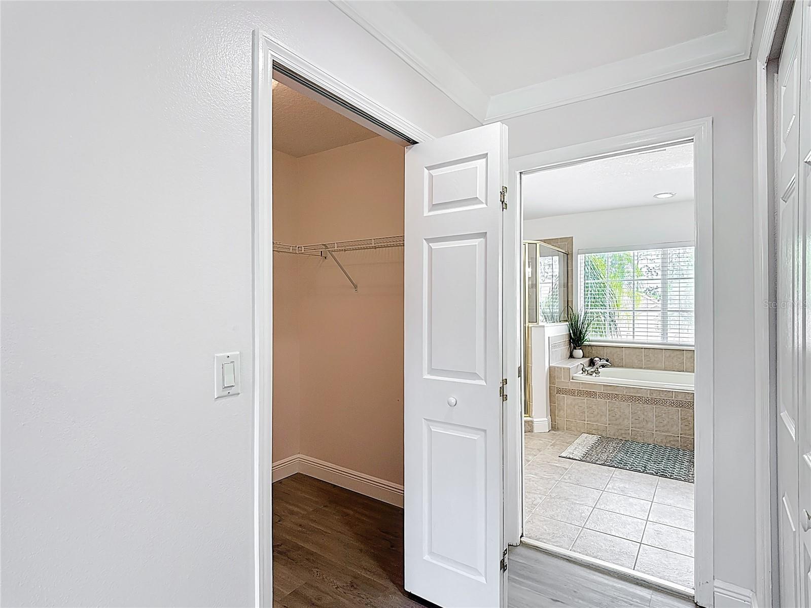 Image 52 of 92 For 14603 Cableshire Way