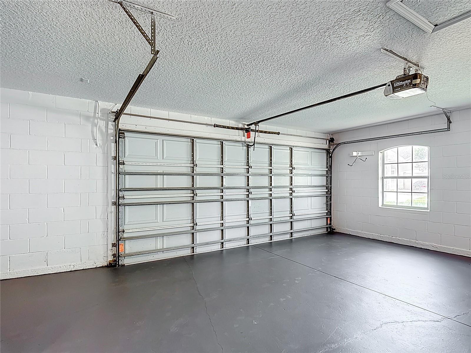 Image 61 of 92 For 14603 Cableshire Way