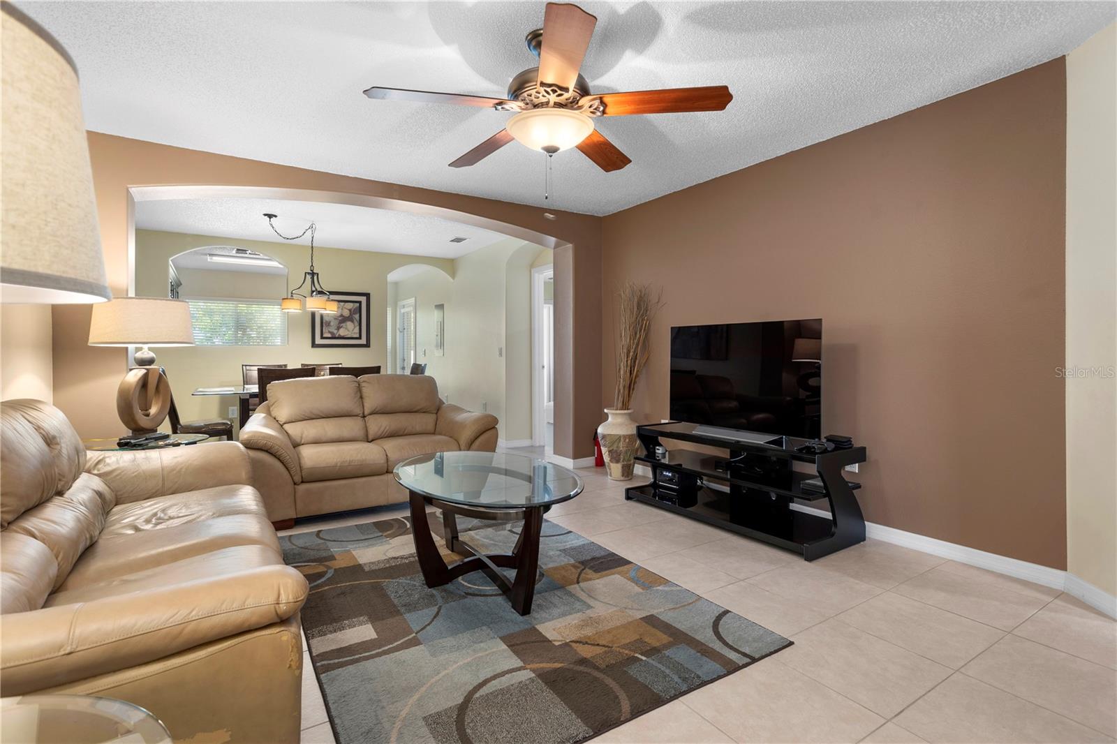 Image 6 of 33 For 13427 Fairway Glen Drive 103