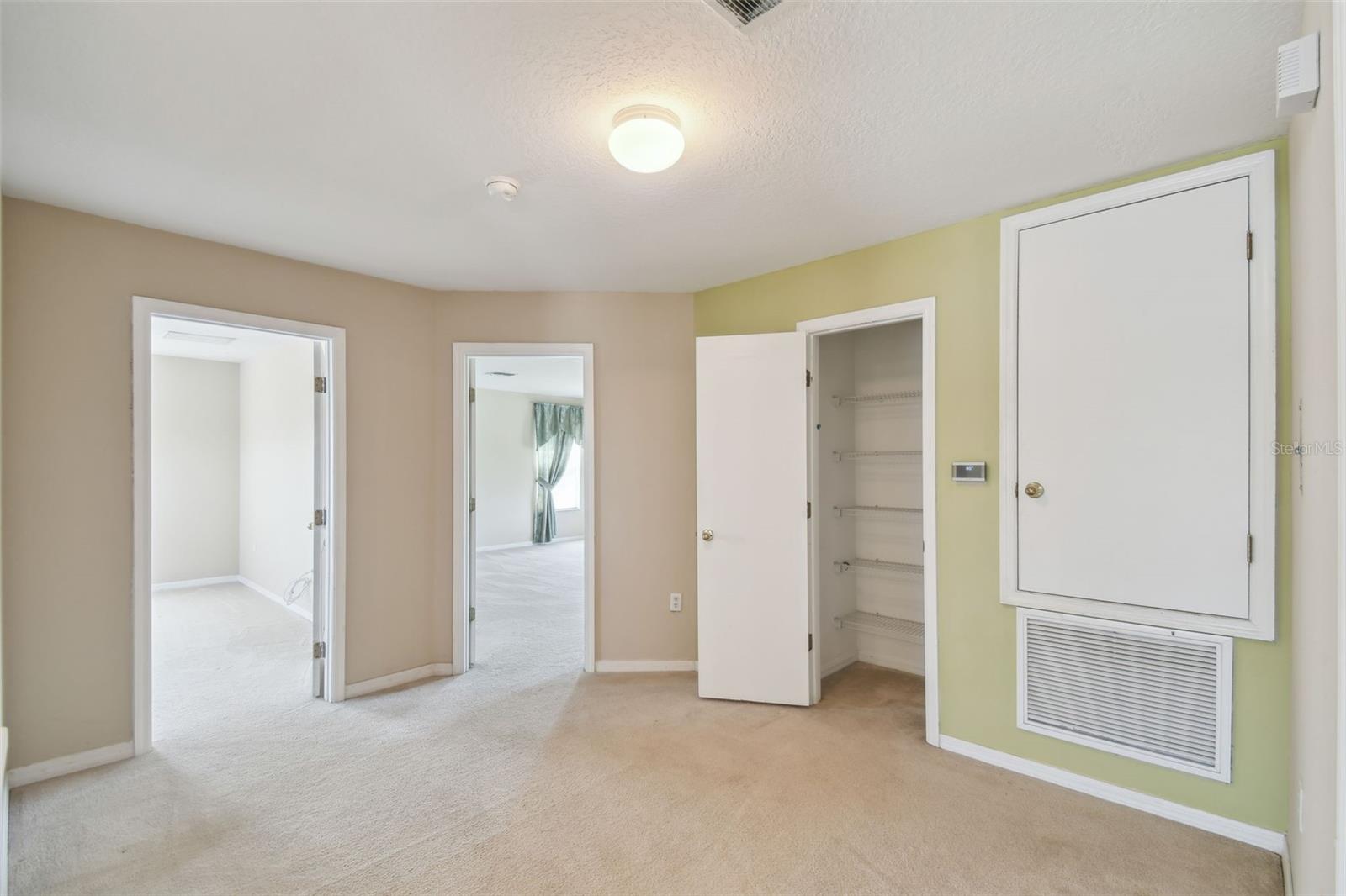 Image 27 of 63 For 1038 Sabine Place