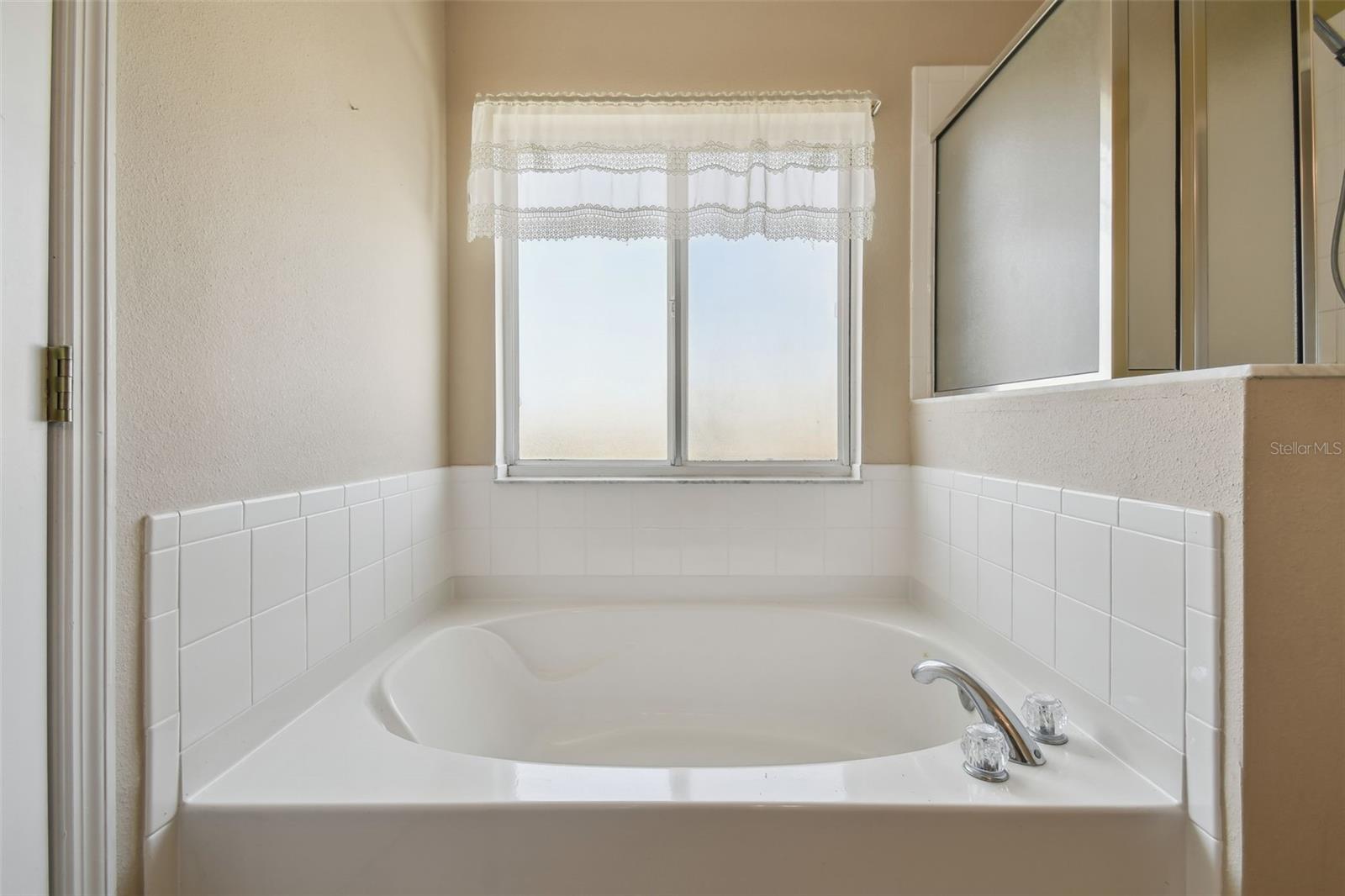 Image 34 of 63 For 1038 Sabine Place