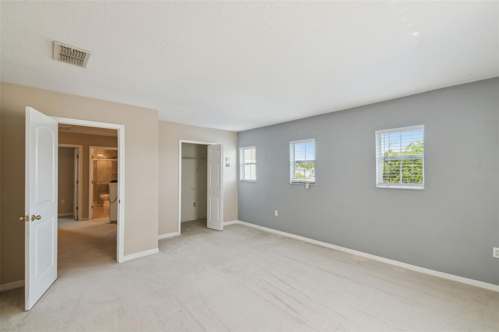 Image 42 of 63 For 1038 Sabine Place