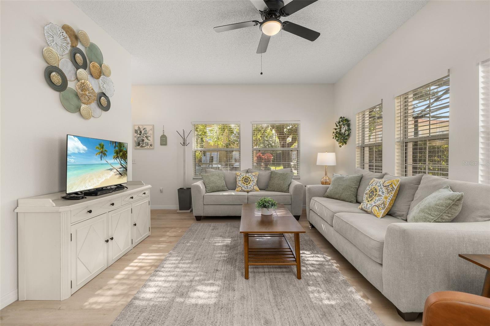 Image 10 of 66 For 4722 Flagler Beach Way