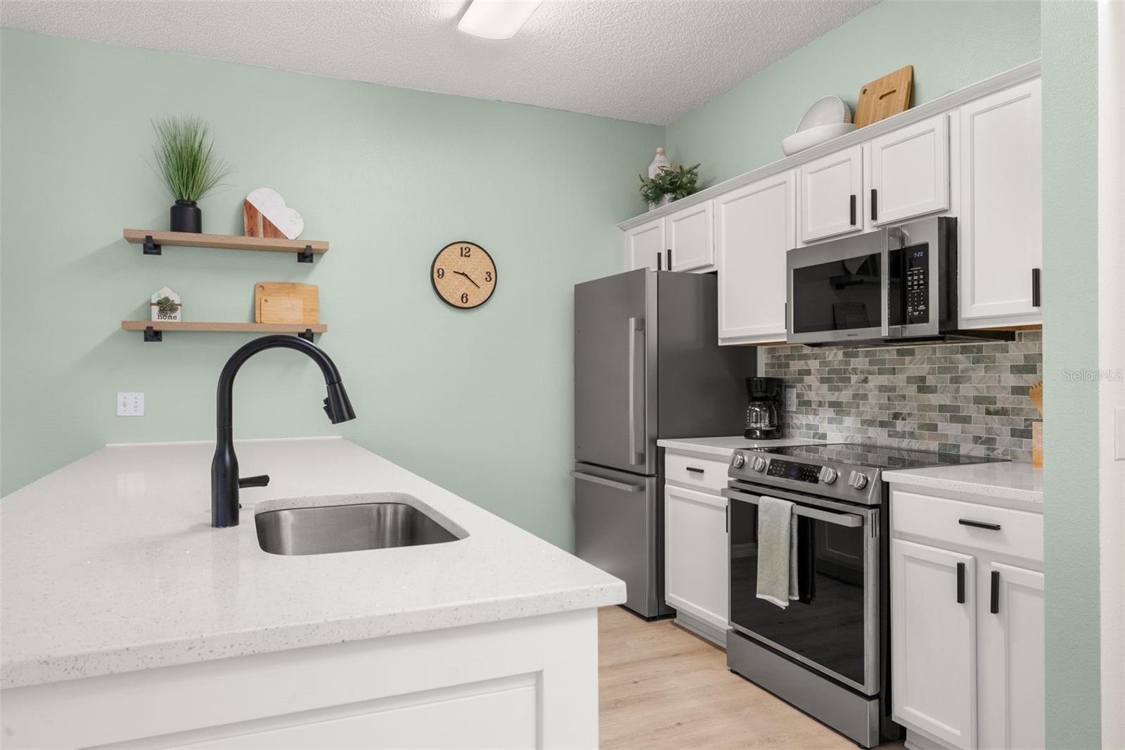 Image 17 of 66 For 4722 Flagler Beach Way
