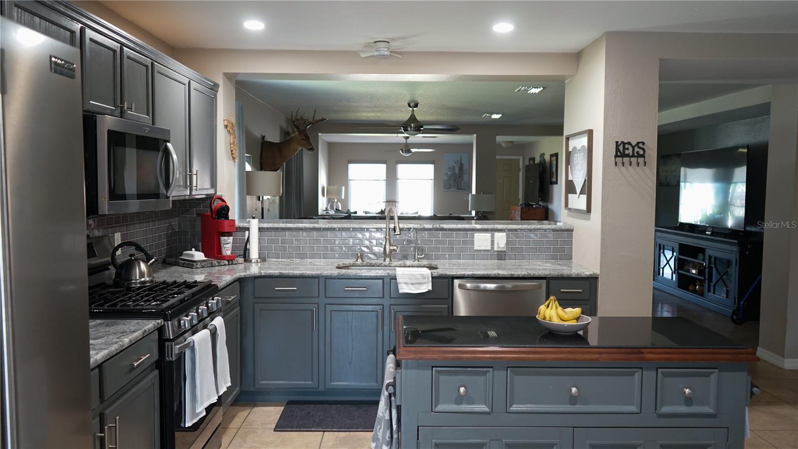 Image 11 of 64 For 2206 Hunters Greene Drive