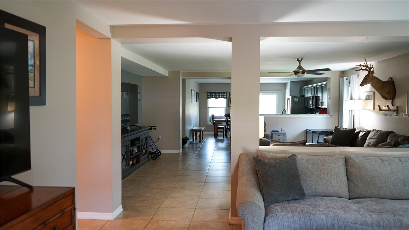 Image 8 of 64 For 2206 Hunters Greene Drive
