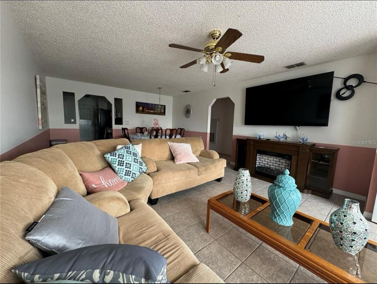 Image 3 of 21 For 344 Winter Ridge Boulevard 344