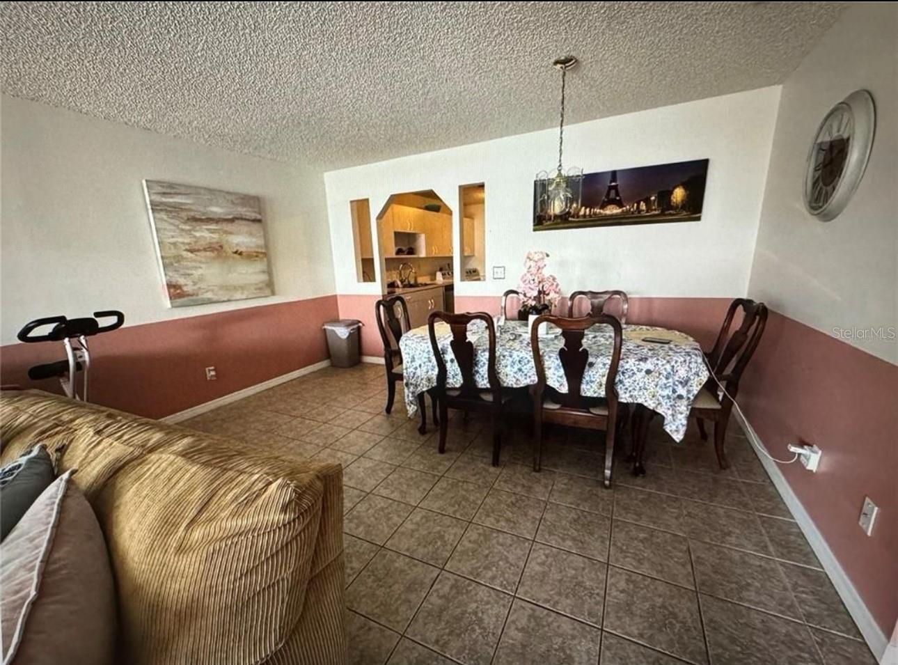 Image 5 of 21 For 344 Winter Ridge Boulevard 344