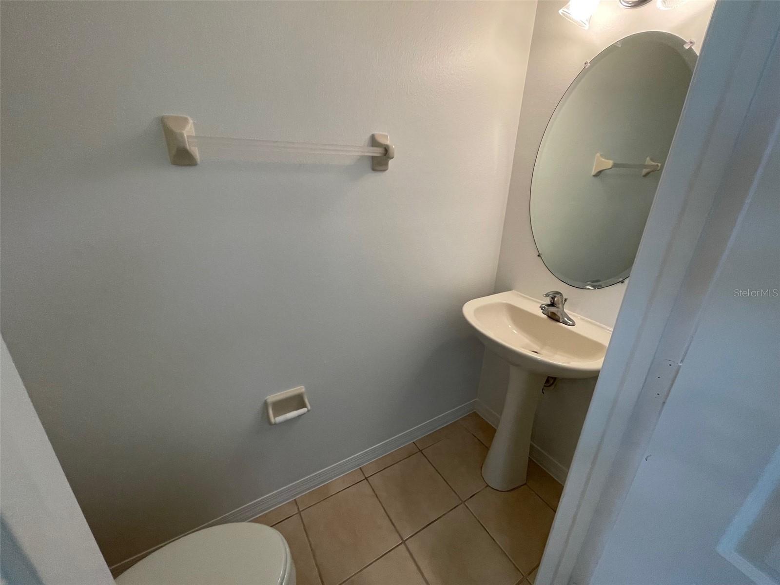 Image 15 of 27 For 9357 Jasmine Flower Lane 174