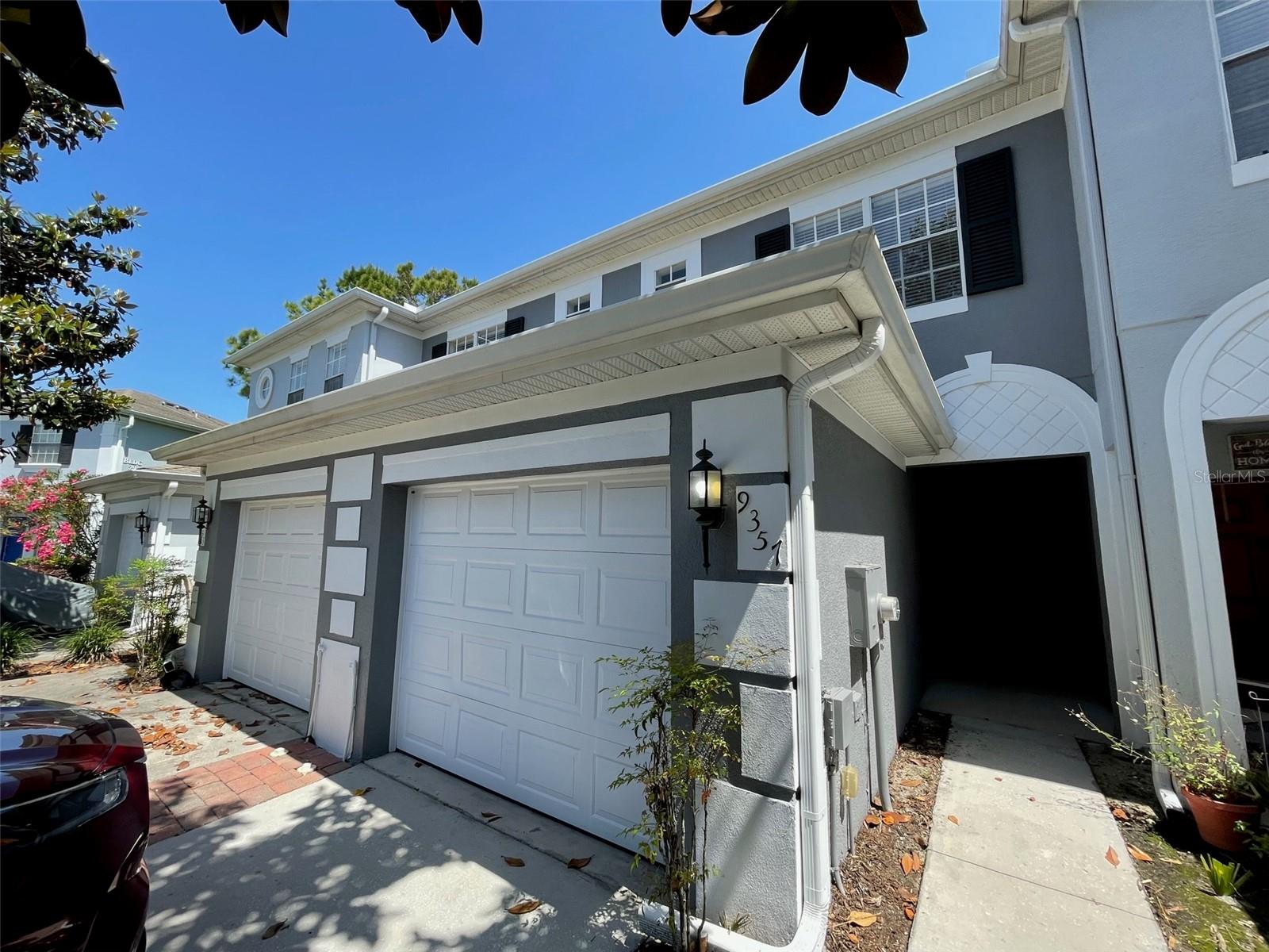 Image 2 of 27 For 9357 Jasmine Flower Lane 174