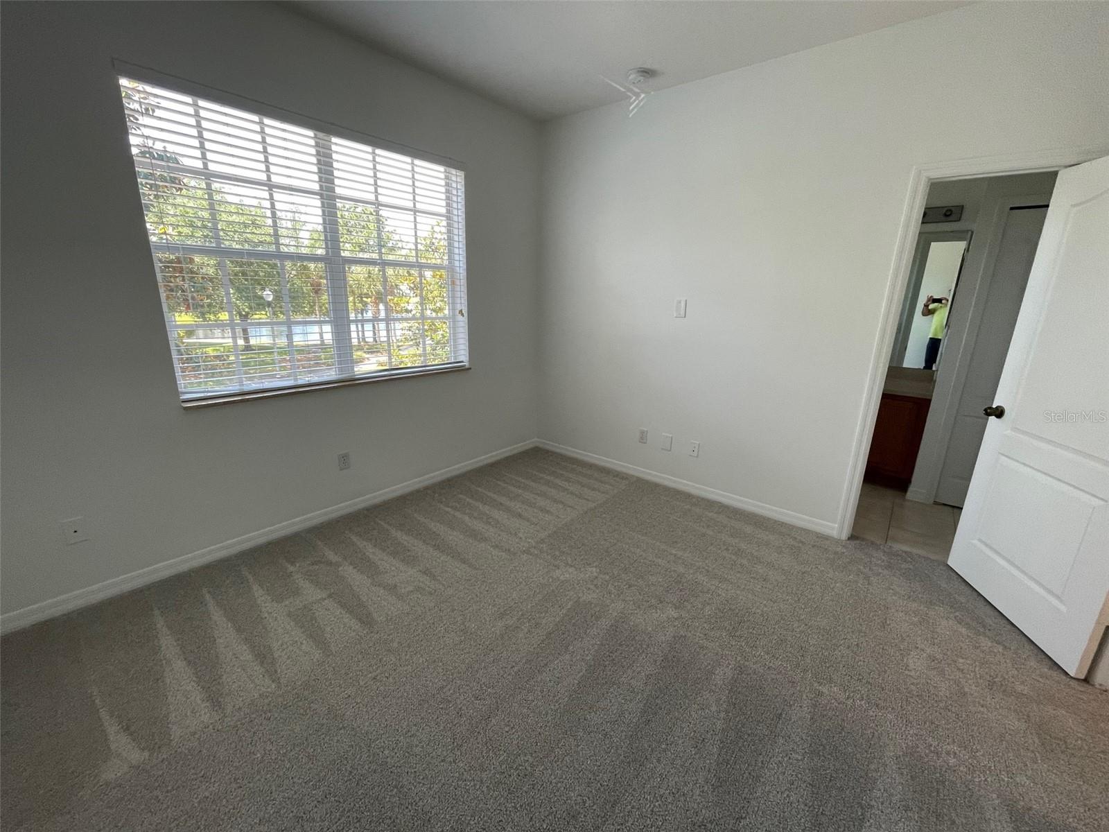 Image 22 of 27 For 9357 Jasmine Flower Lane 174