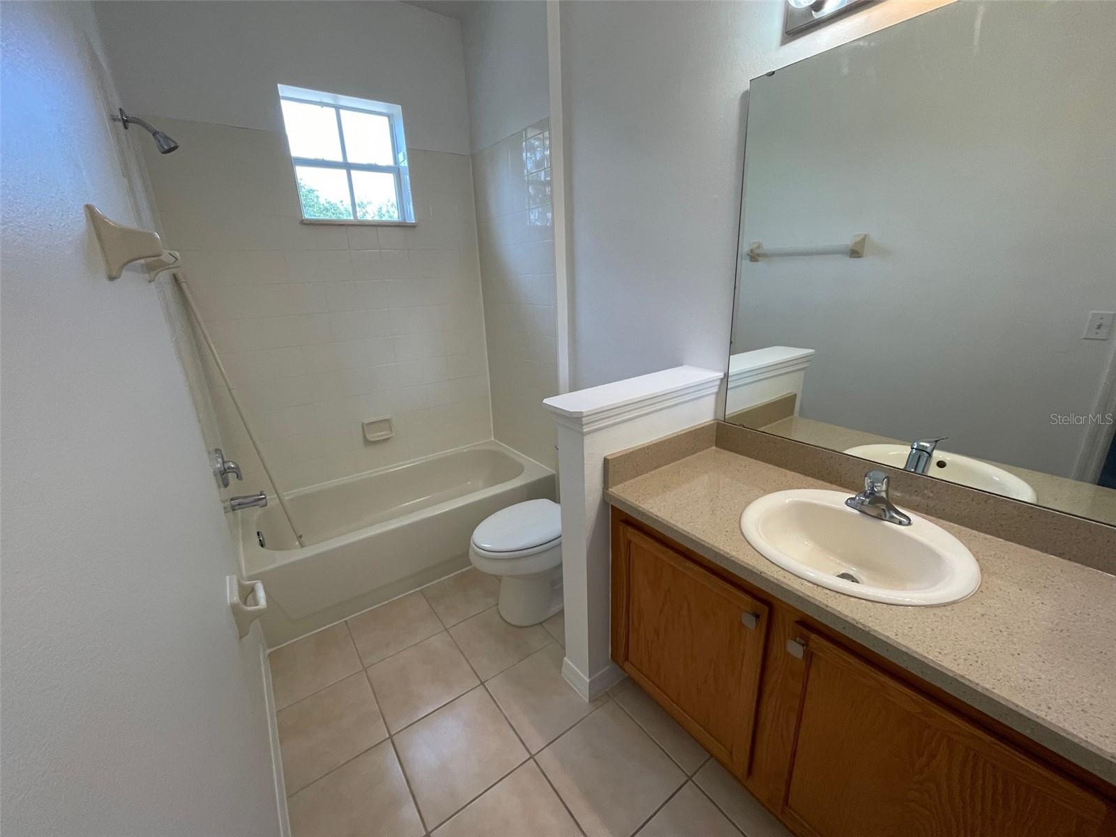 Image 23 of 27 For 9357 Jasmine Flower Lane 174