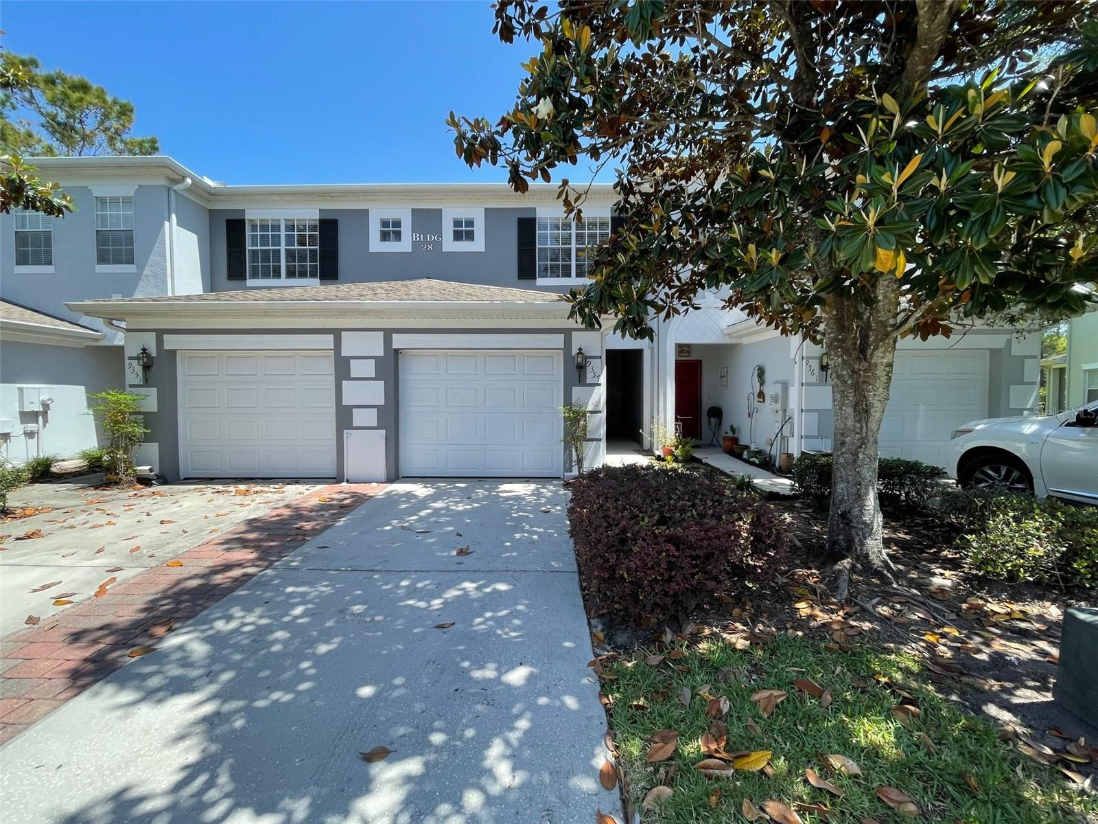 Image 3 of 27 For 9357 Jasmine Flower Lane 174