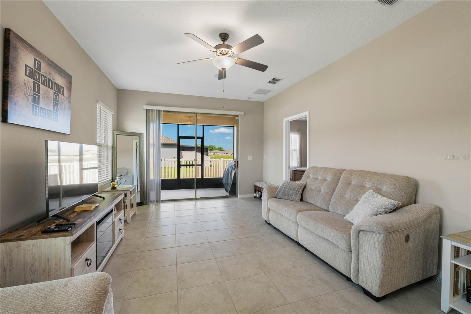 Image 3 of 44 For 13475 Crest Lake Drive