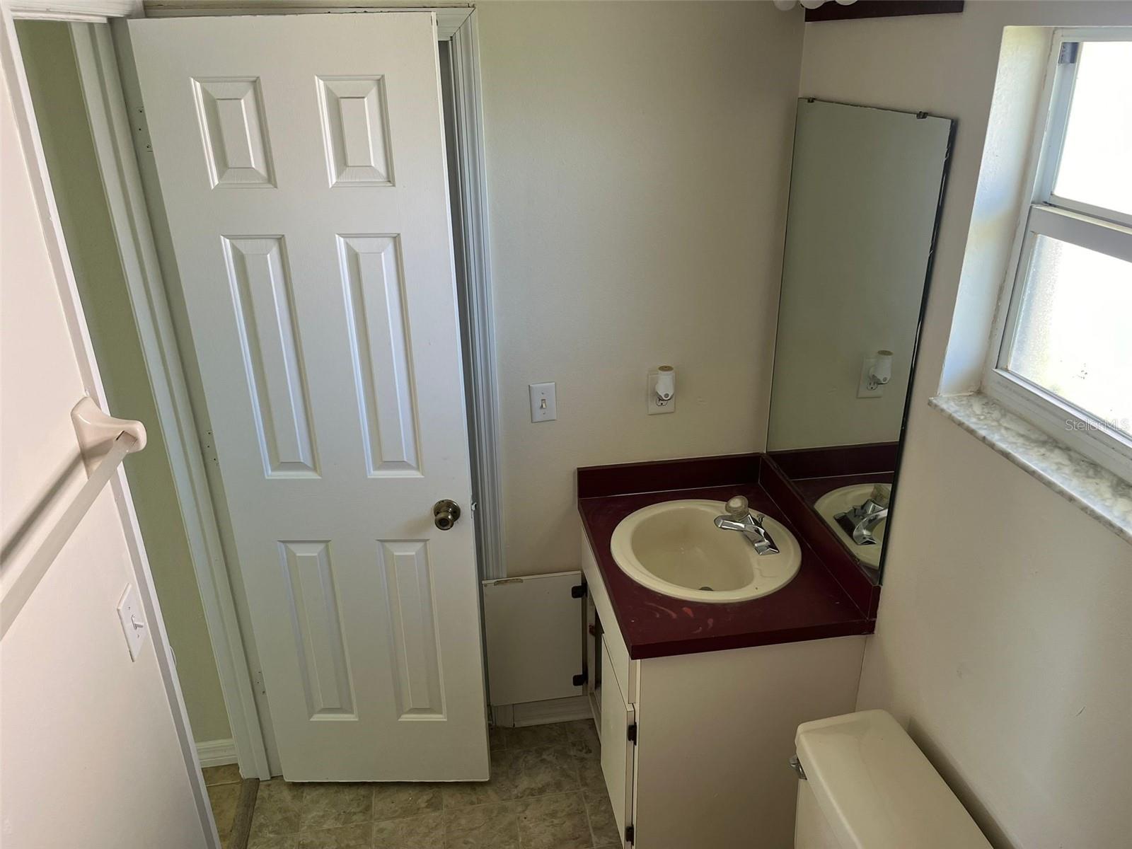 Image 10 of 18 For 408 Mallard Way