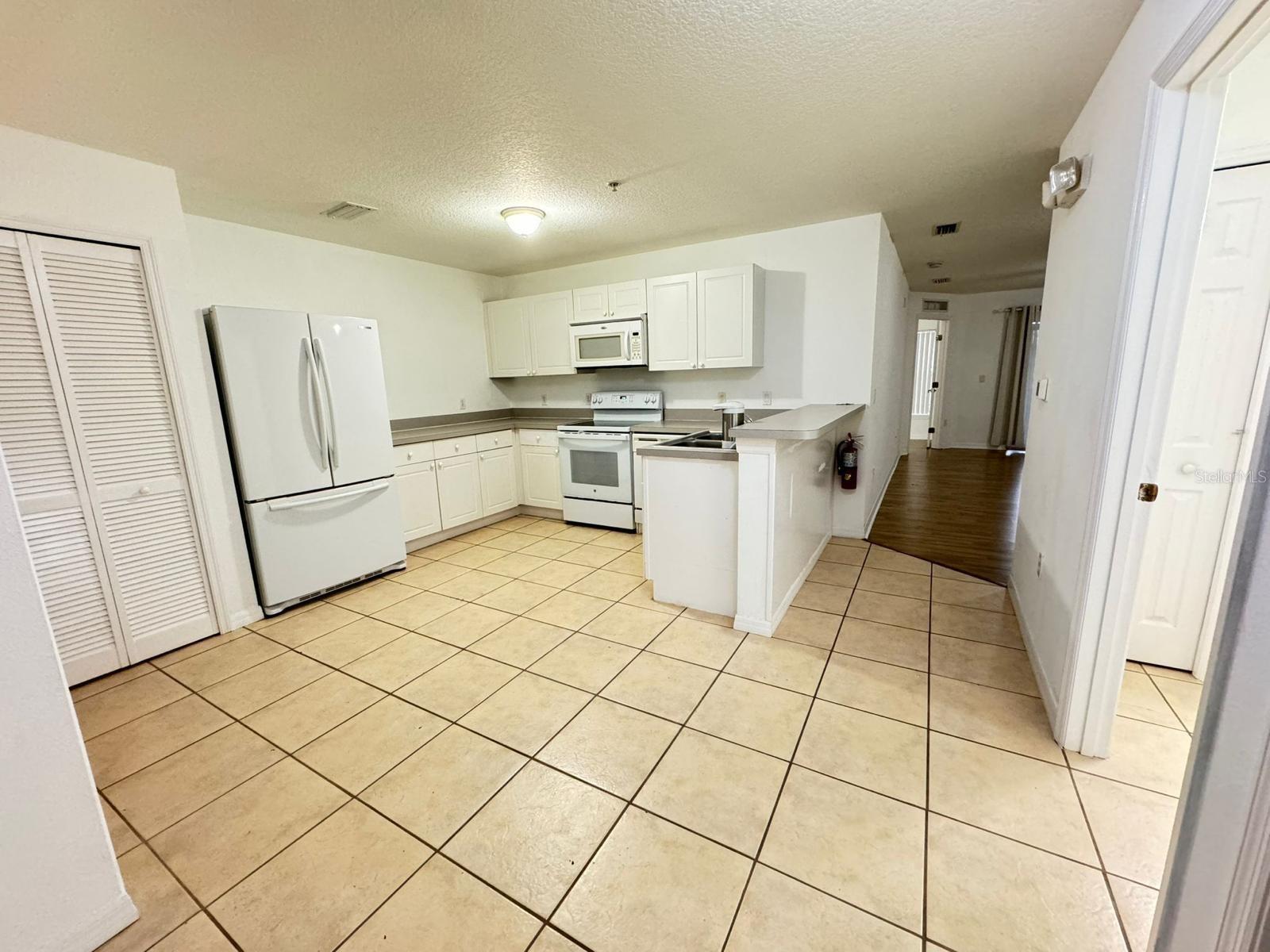 Image 5 of 20 For 2732 Club Cortile Circle A