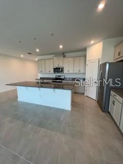 Image 3 of 16 For 1194 Boardwalk Place