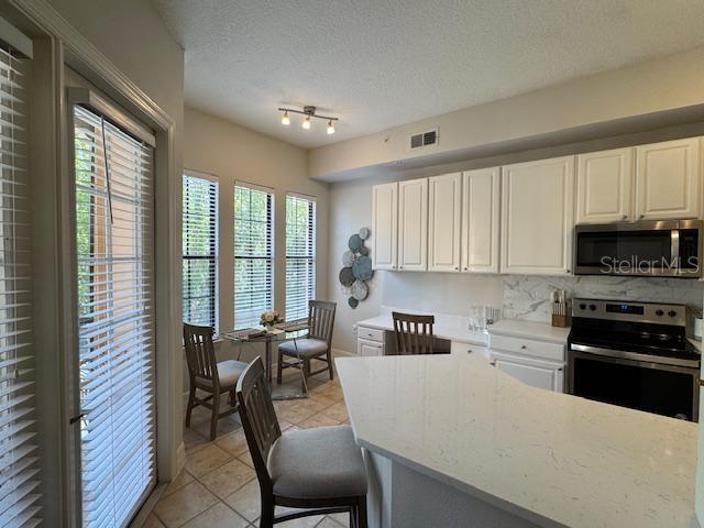 Image 10 of 33 For 501 Mirasol Circle 203