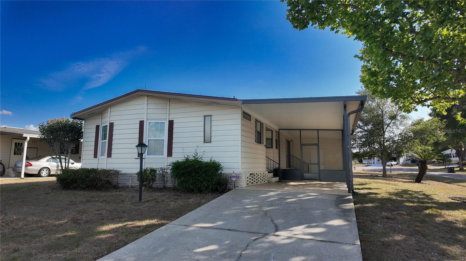 Image 31 of 37 For 509 Tivoli Park Dr