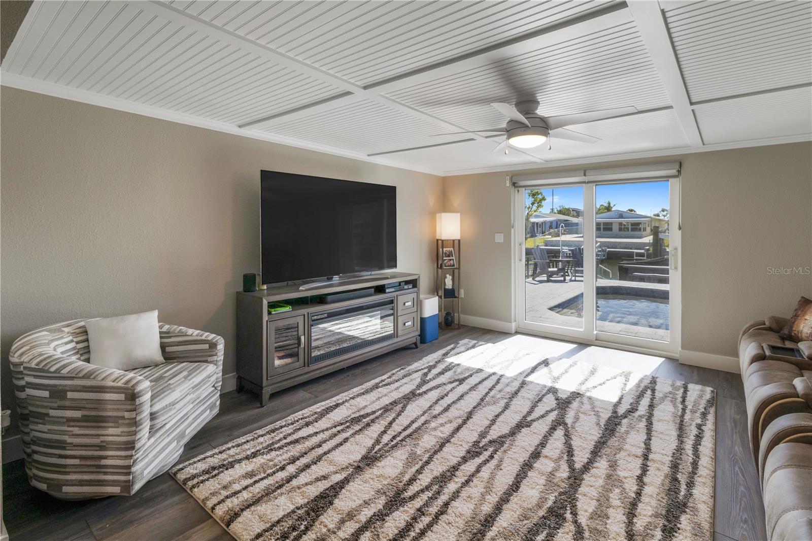 Listing photo id 10 for 5036 Bonito Drive