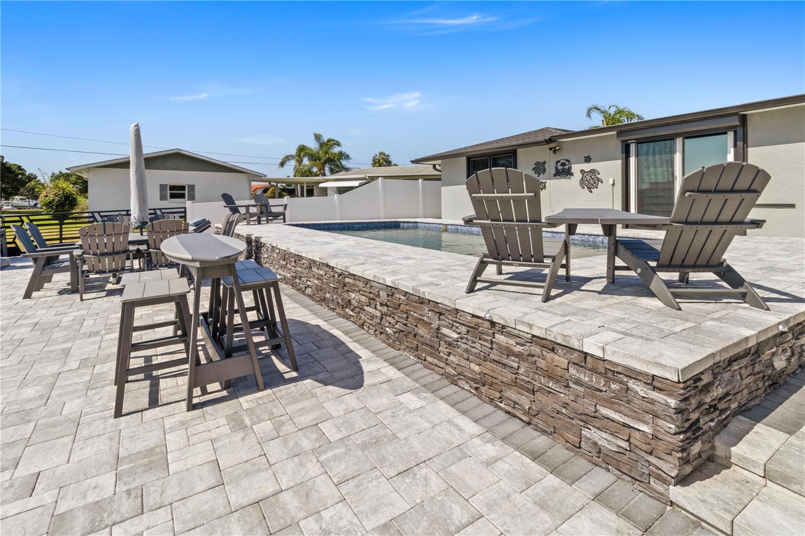 Listing photo id 21 for 5036 Bonito Drive