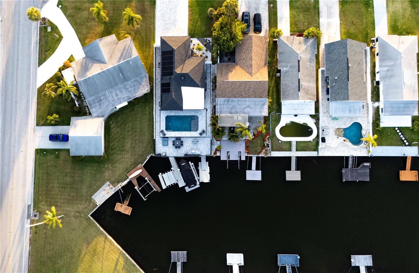 Listing photo id 26 for 5036 Bonito Drive