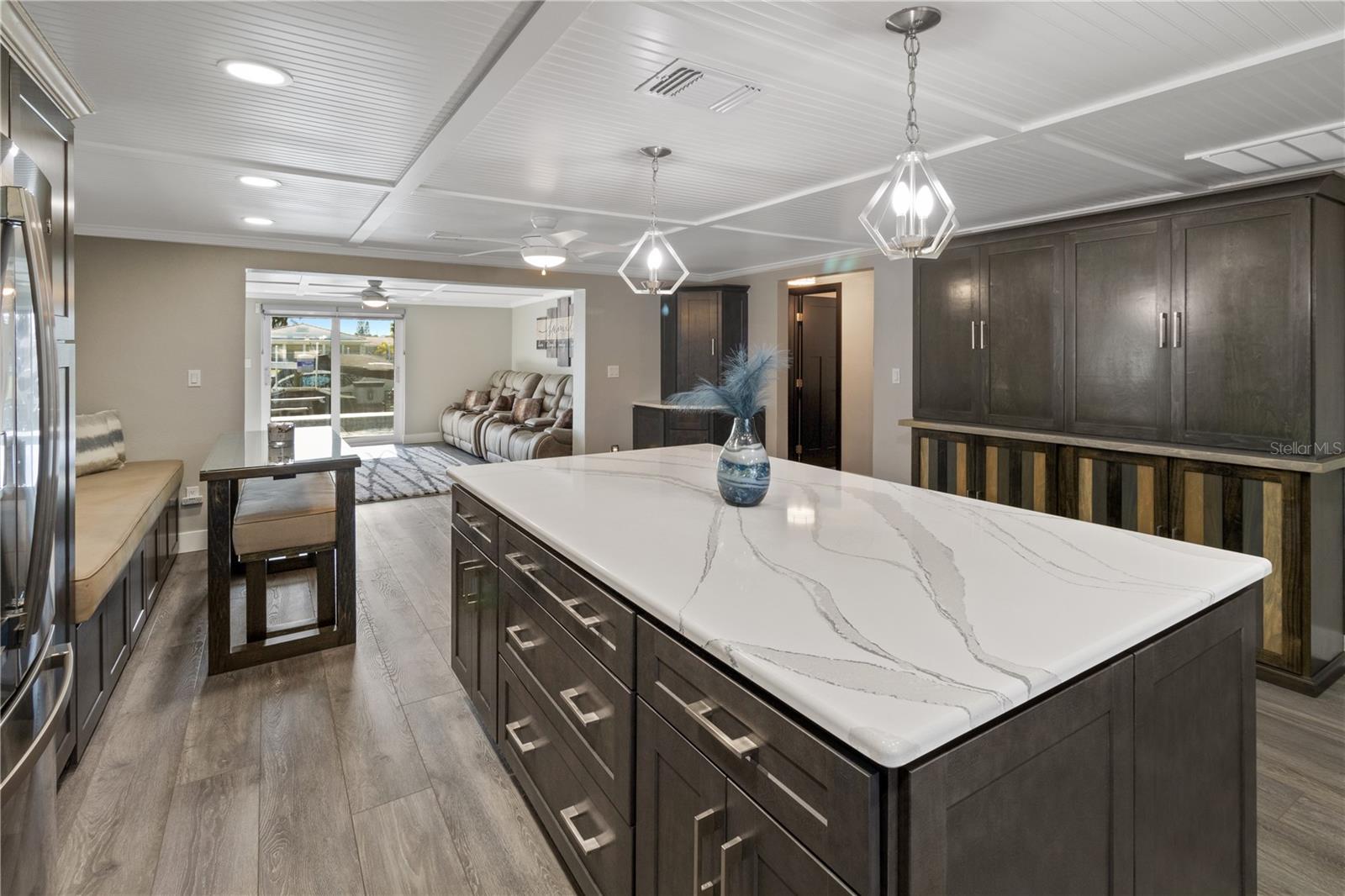 Listing photo id 6 for 5036 Bonito Drive