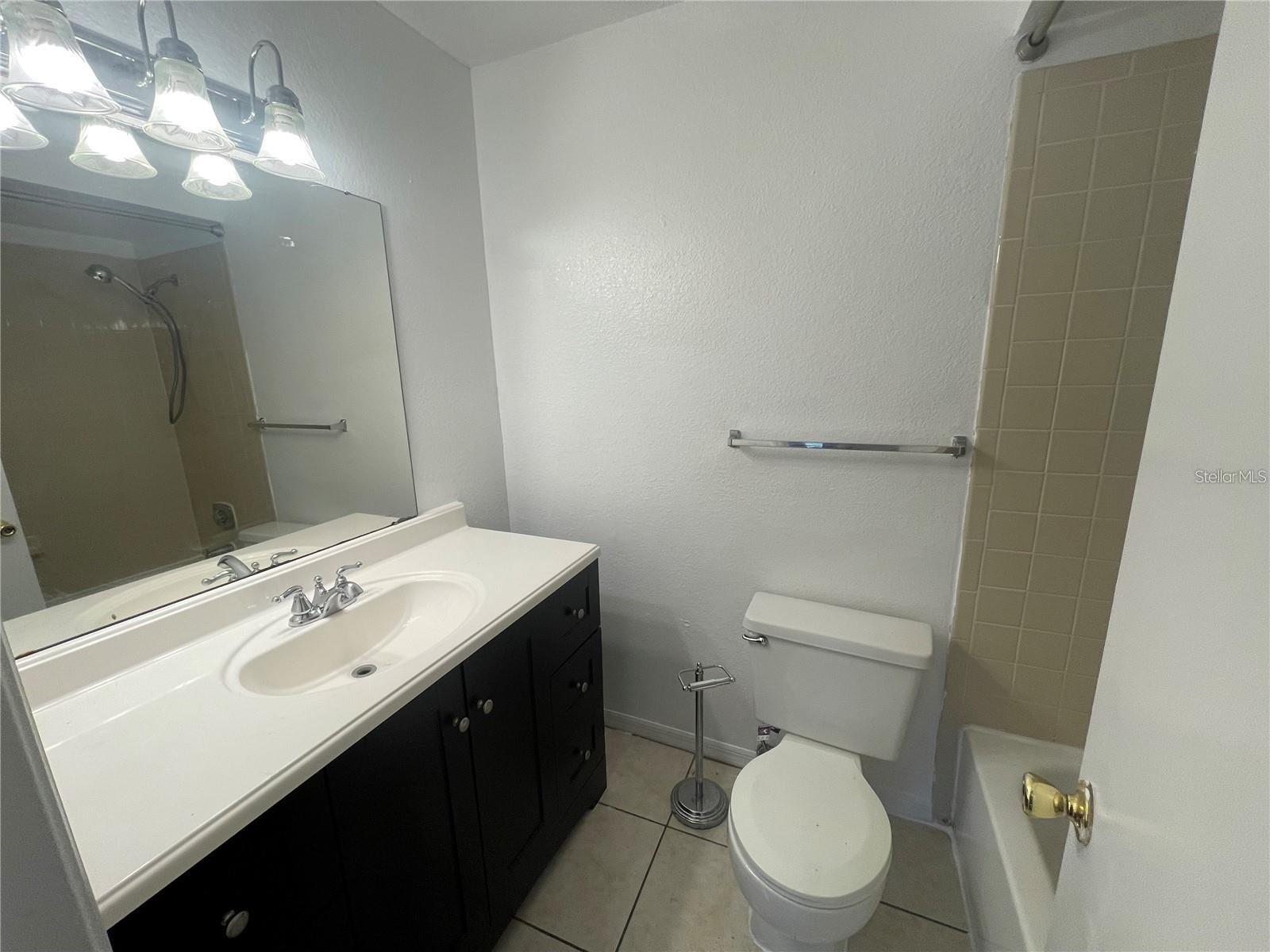 Image 11 of 22 For 1027 Hiawassee Road 2323
