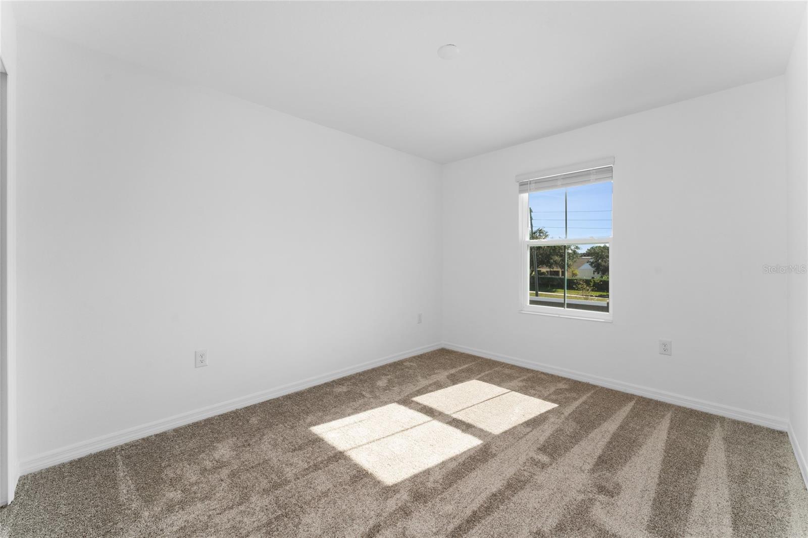 Image 15 of 30 For 606 Bell Prairie Circle