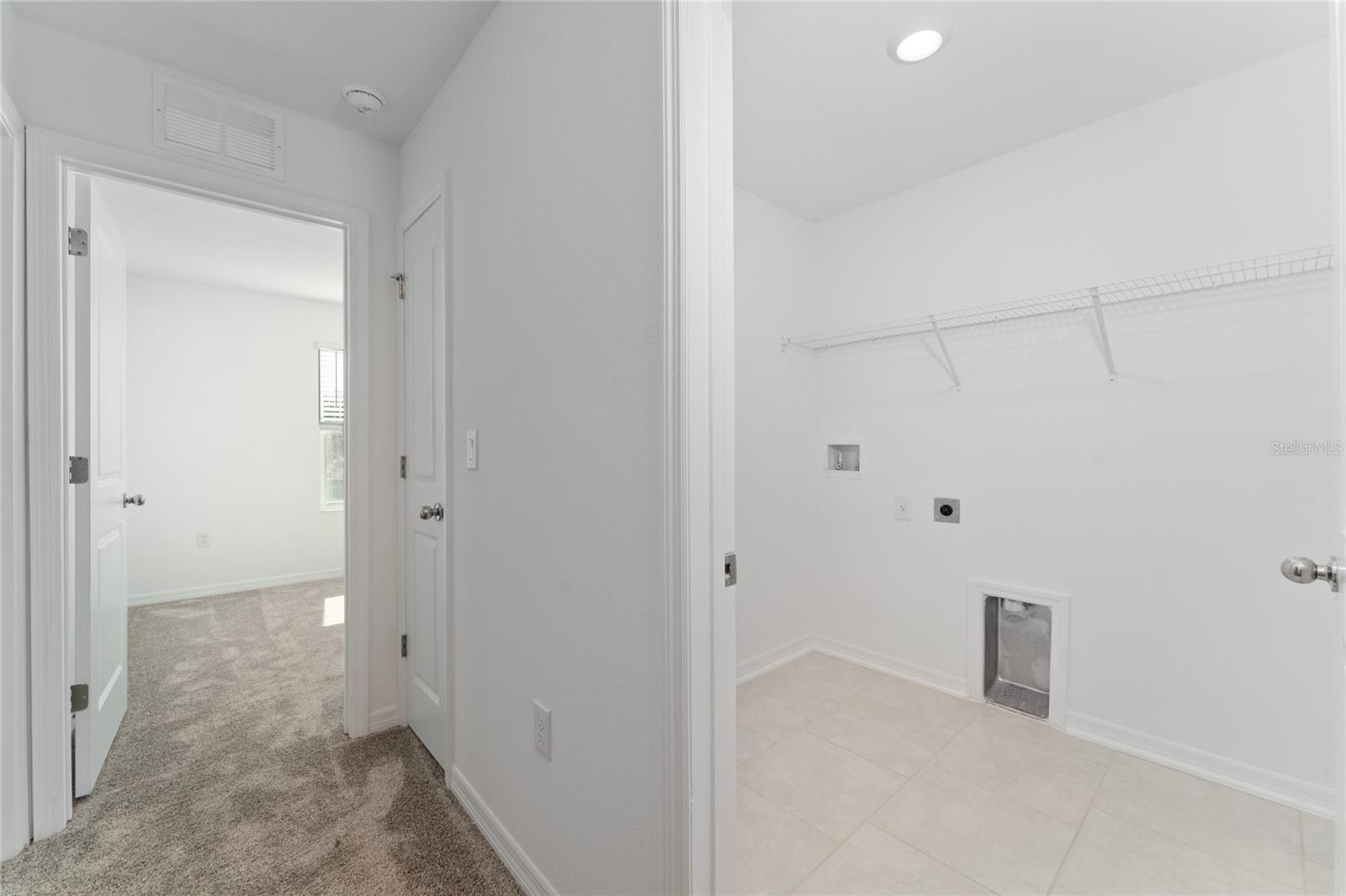 Image 17 of 30 For 606 Bell Prairie Circle