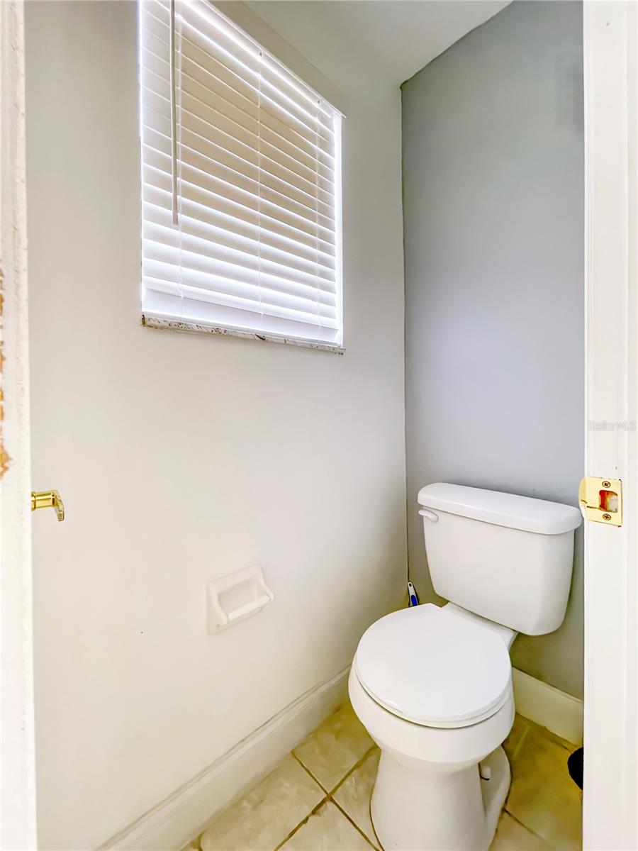 Image 10 of 22 For 759 Orchid Drive