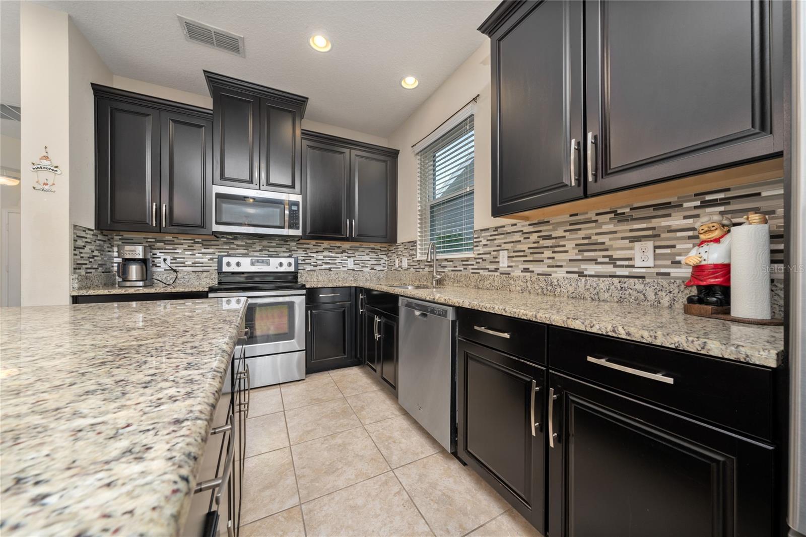 Image 17 of 43 For 3890 Prairie Reserve Boulevard