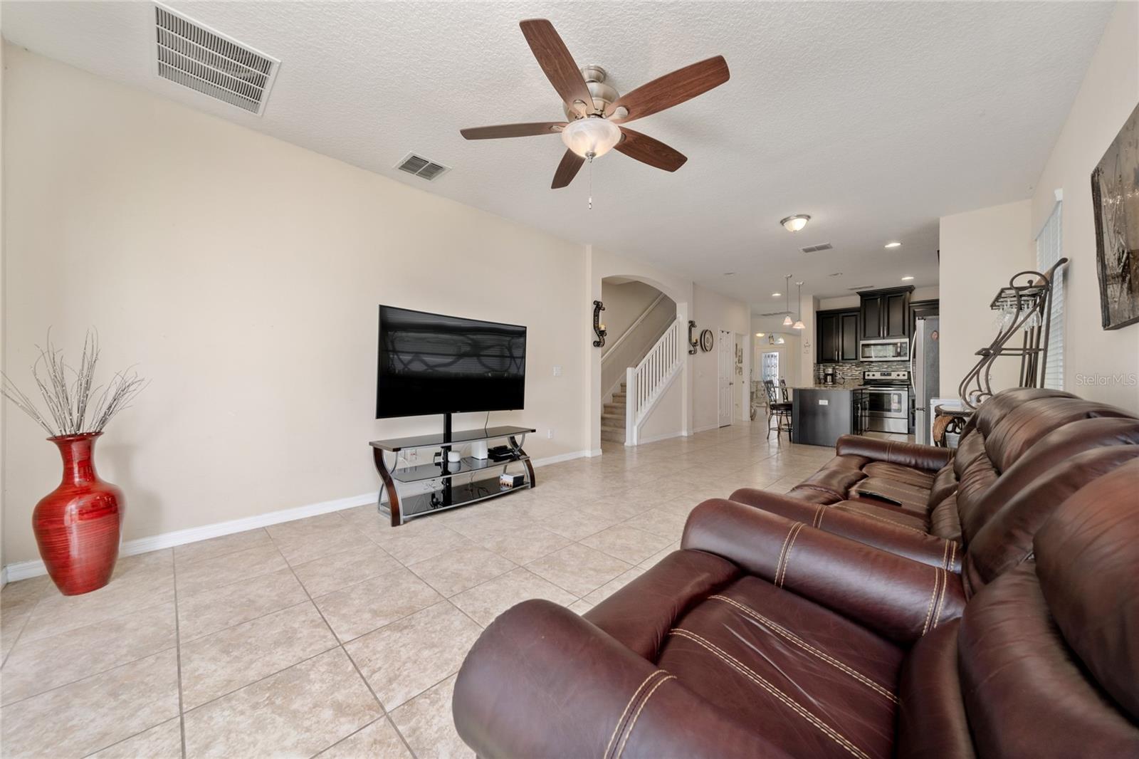 Image 21 of 43 For 3890 Prairie Reserve Boulevard