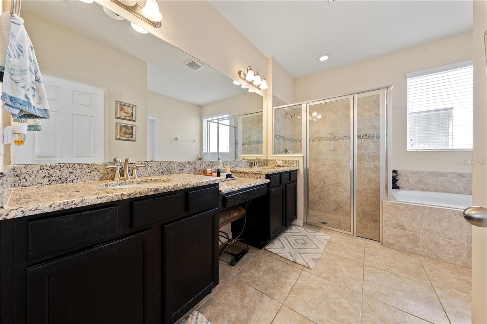 Image 32 of 43 For 3890 Prairie Reserve Boulevard