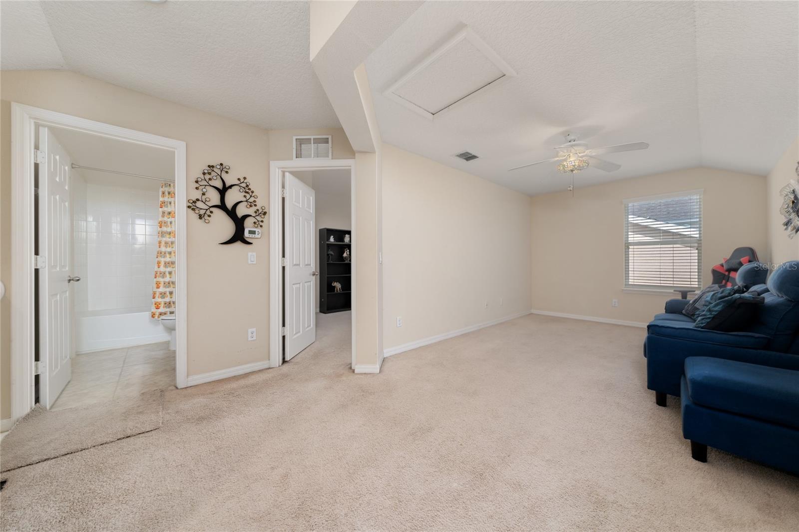 Image 38 of 43 For 3890 Prairie Reserve Boulevard